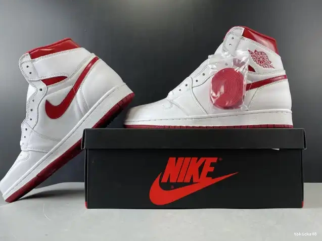 Cheap TBkick 555088-103 Metallic 1 Air Jordan (2017) Retro Red 0603
